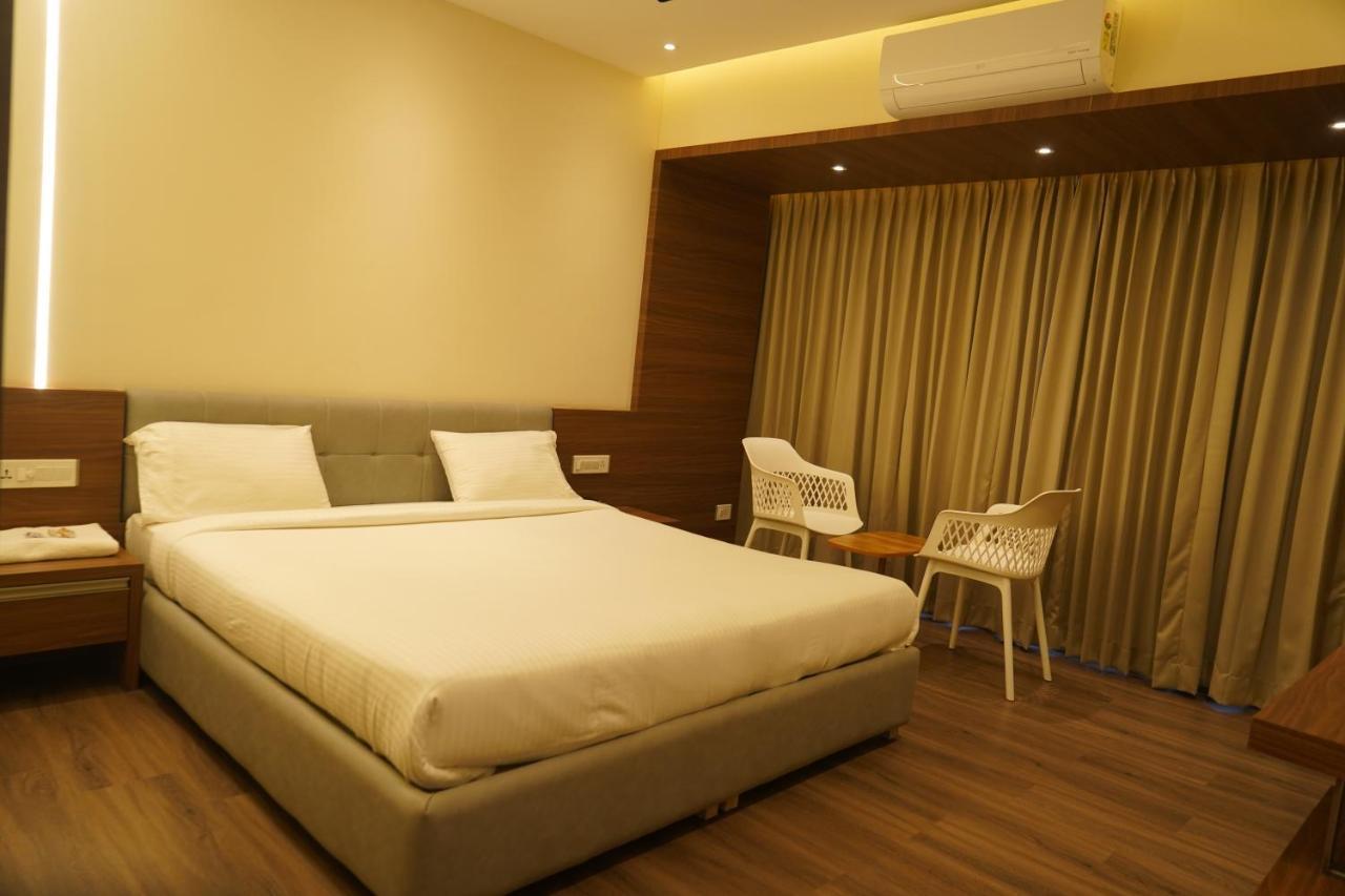 Hotel Bekal International Kāsaragod Zewnętrze zdjęcie